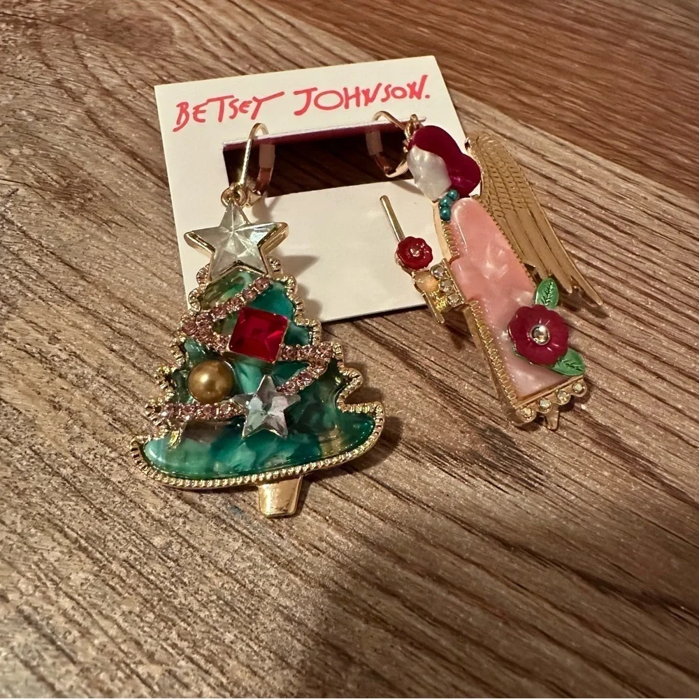 Betsey Johnson Angel Mismatch Drop Earrings